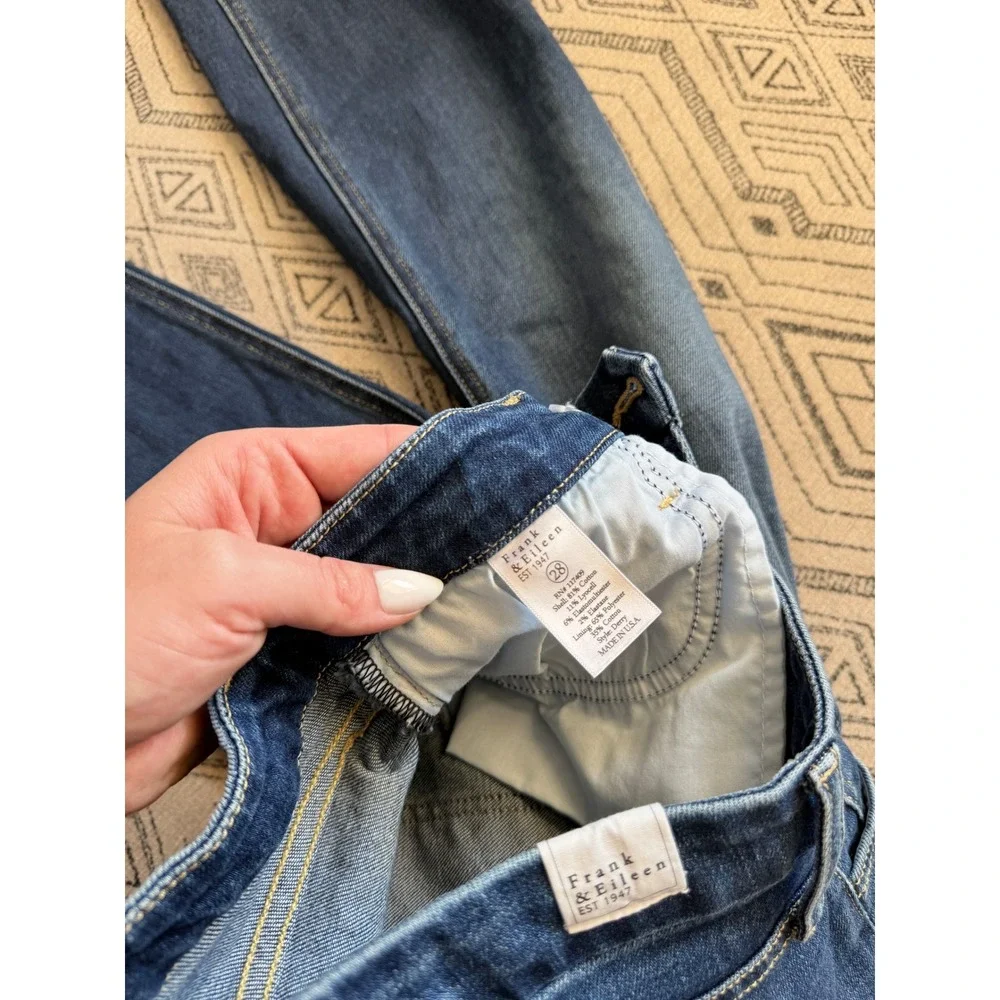 Frank & Eileen Derry High Rise Straight Leg Jeans Blue Raw Hem Size 28